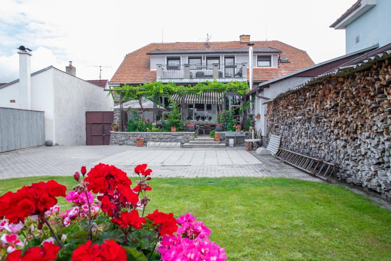 Amenity Apartmany Perna Εξωτερικό φωτογραφία