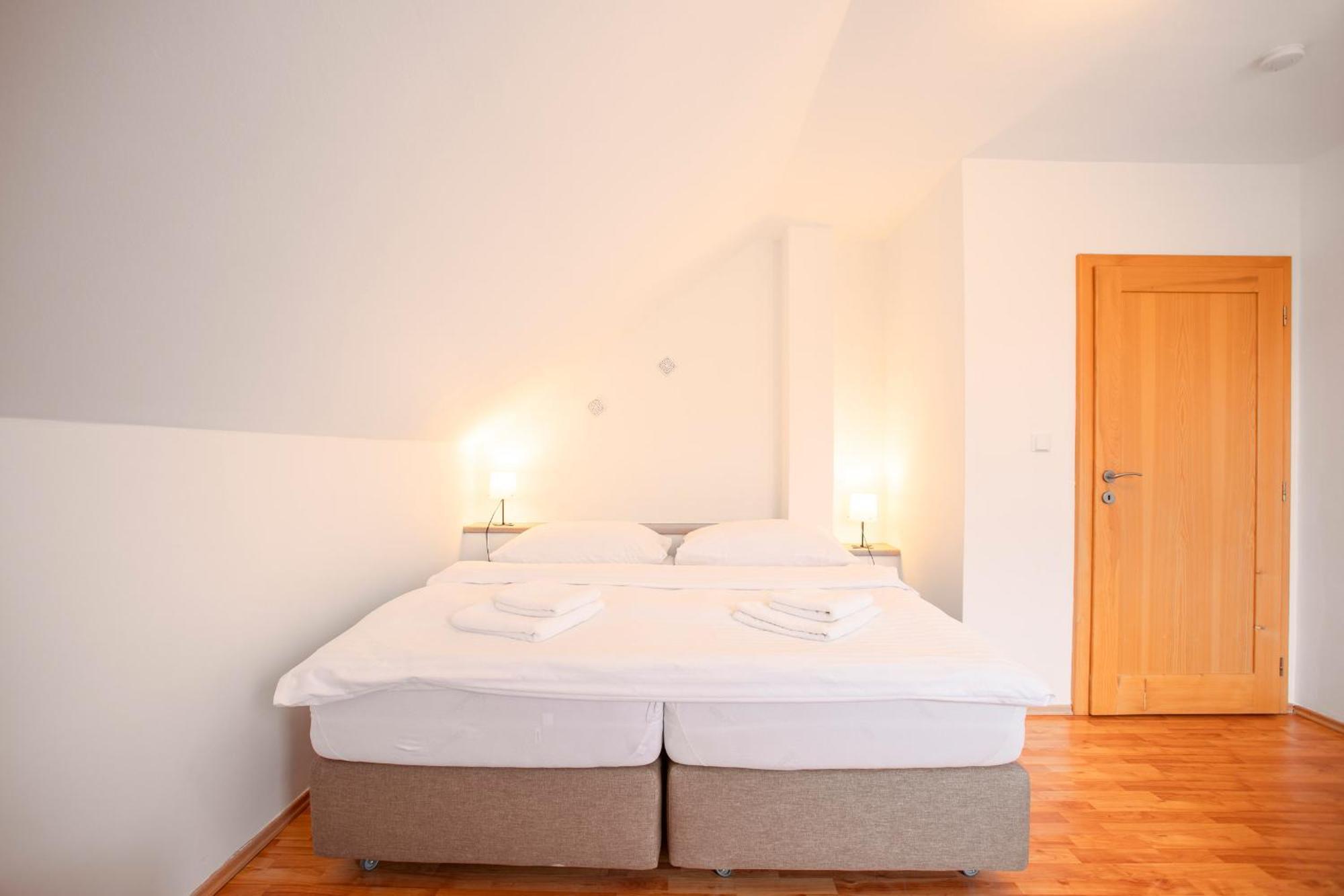 Amenity Apartmany Perna Εξωτερικό φωτογραφία
